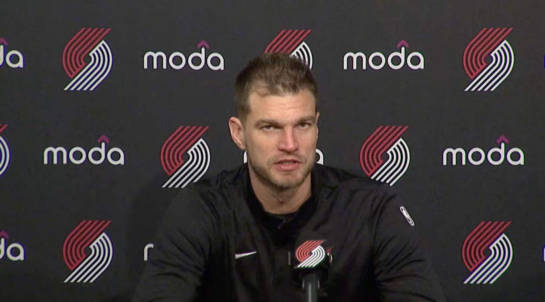 स्प्लिट: रीज़ जैसे नंबर 5 के साथ जो जगह खोल सकता है, हमारा आक्रमण पूरी तरह से अलग है।