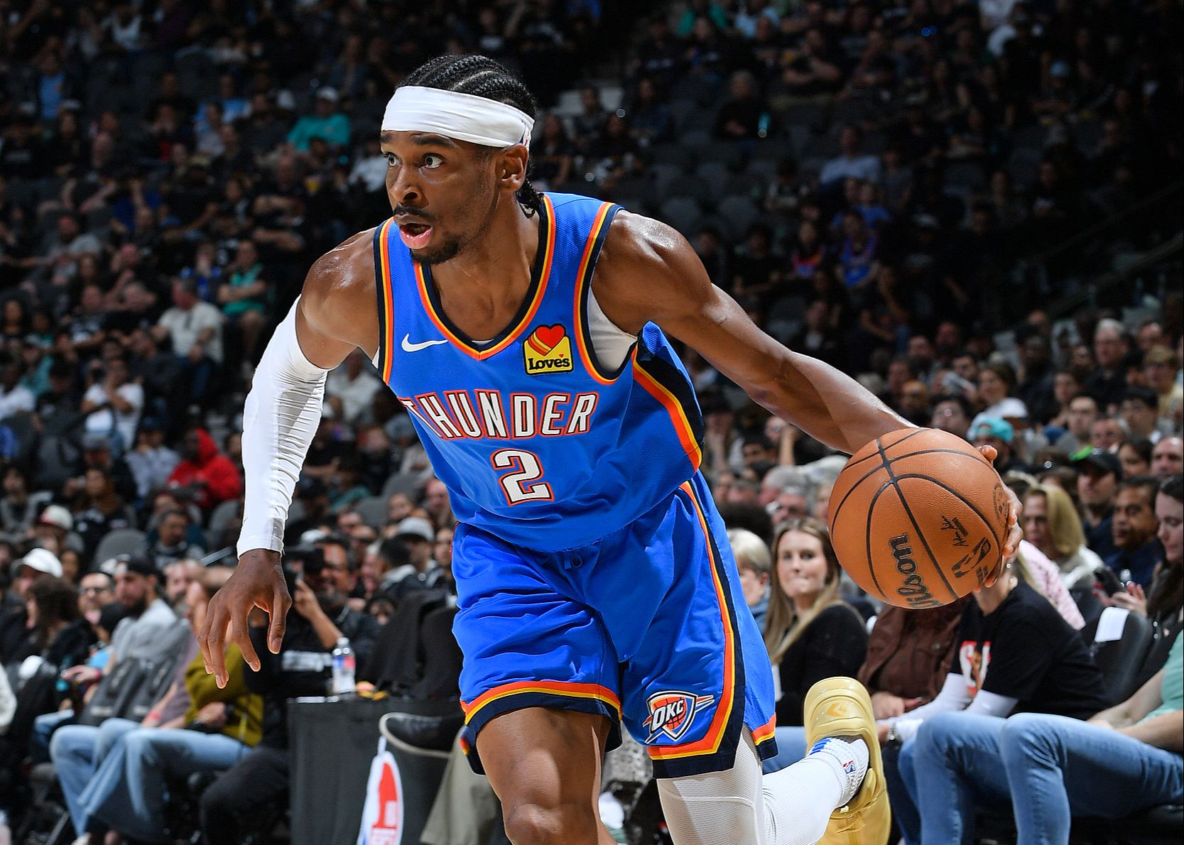 अलेक्जेंडर ने तीसरे क्वार्टर में 12 अंक बनाए और तीन क्वार्टर के बाद 30+9 का स्कोर किया।