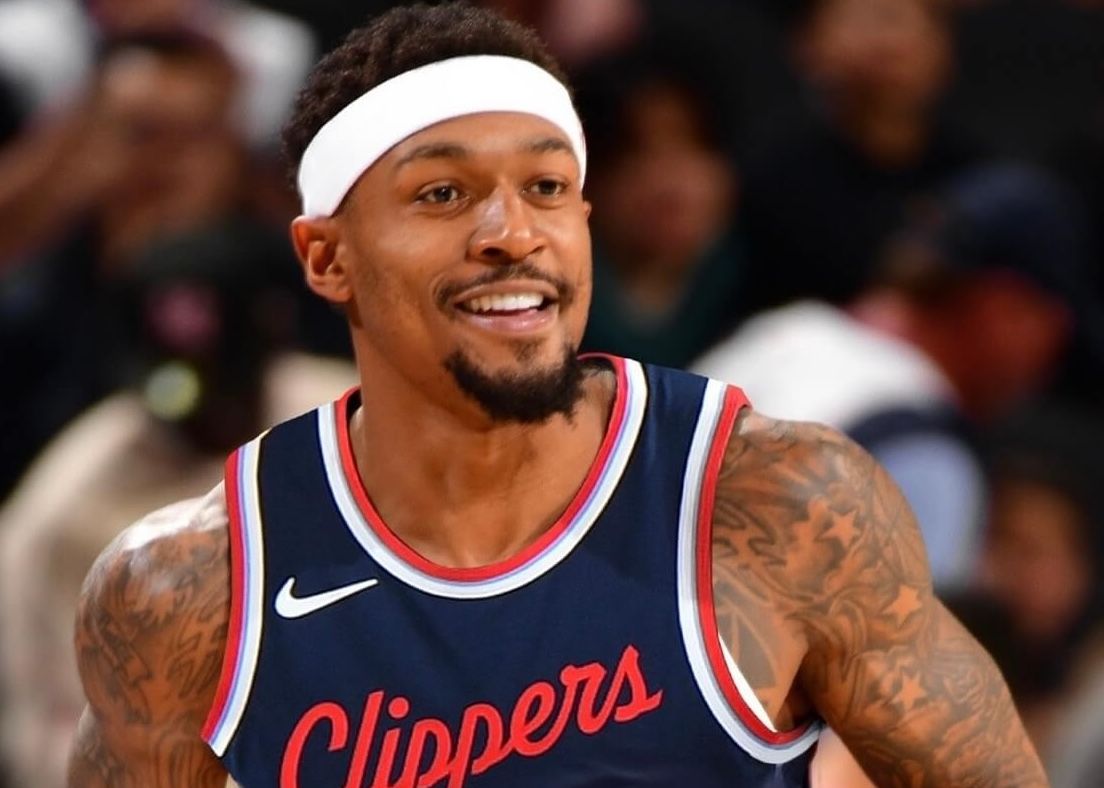 251 मिलियन के अधिकतम वेतन पर हस्ताक्षर करने के बाद, बिल 66% खेलों से चूक गए और 176 मिलियन कमाए