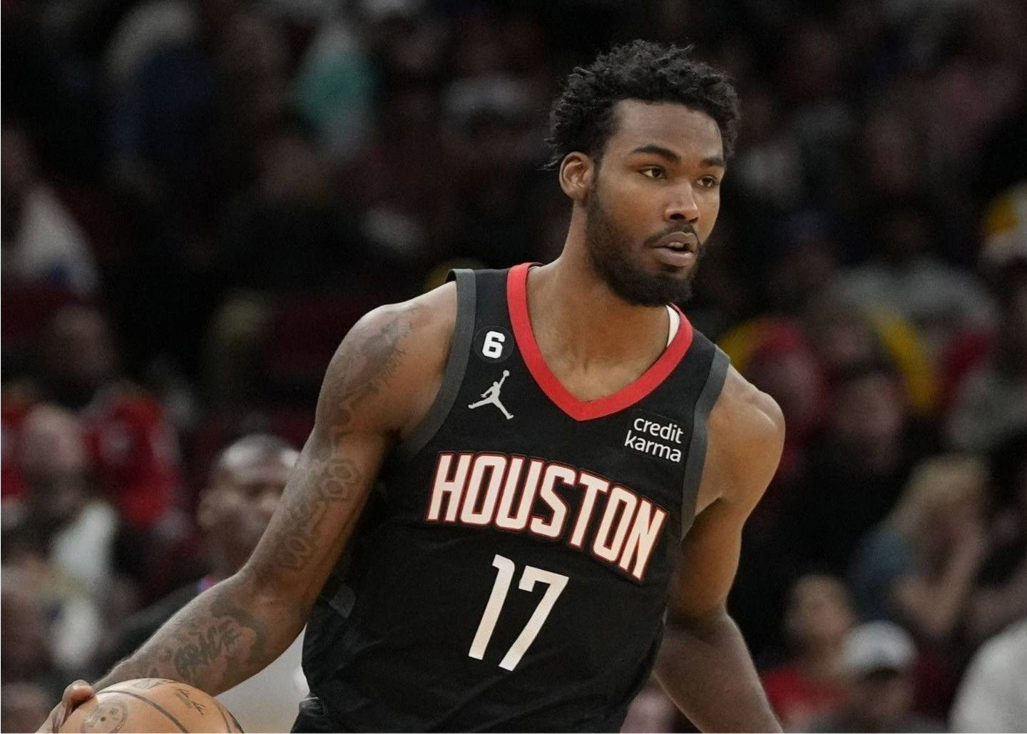 आशा है यह ठीक है! एथन को बायें कूल्हे में चोट लगी है और वह इस खेल में वापस नहीं आएगा