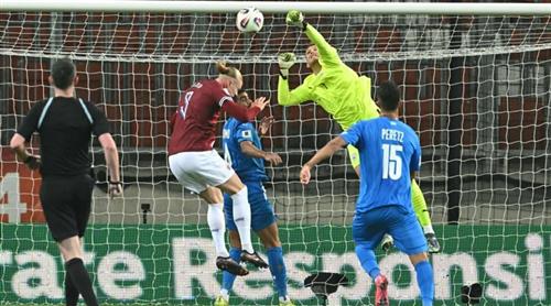 इजराइल बनाम वह यूवाई है