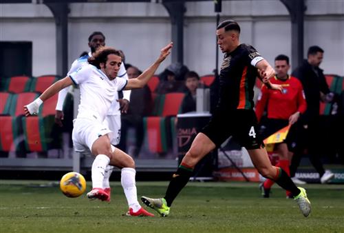 वेनेज़िया बनाम लाज़ियो