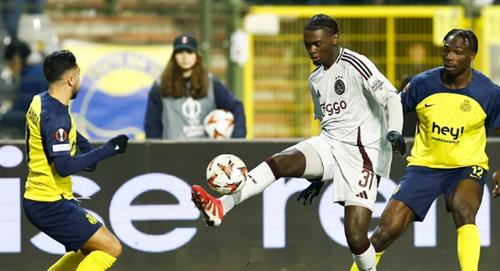 एसजी लीग बनाम अजाक्स ऐतिहासिक परिणाम