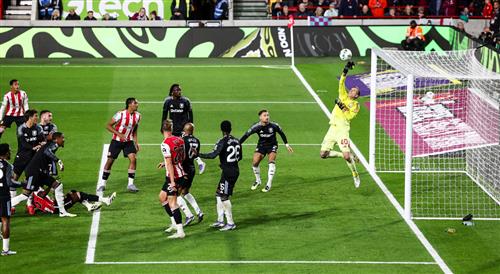 ब्रेंटफ़ोर्ड बनाम एस्टन विला