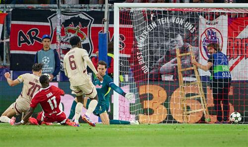 रेड बुल साल्ज़बर्ग बनाम ब्रेस्ट