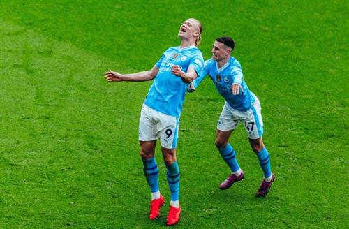 मैनचेस्टर सिटी बनाम वॉल्व्स