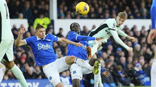 एवर्टन बनाम चेल्सी