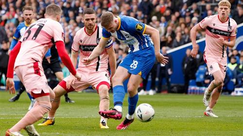 ब्राइटन बनाम ग्रिम्सबी टाउन