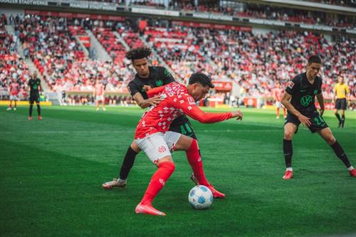 मेनज़ 05 बनाम वोल्फ्सबर्ग