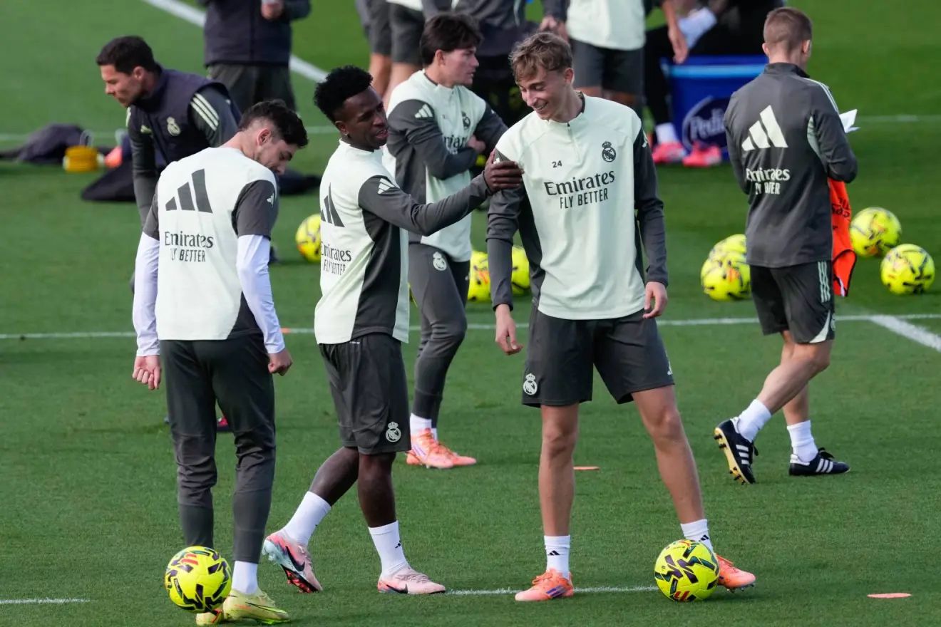 हुइज़न: मैं विश्व कप में भाग लेना चाहता हूं और इसे जीतना चाहता हूं। यमल के बारे में रिपोर्टें बहुत अतिरंजित हैं।