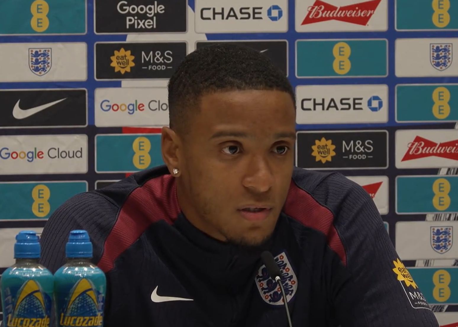 कोन्सा: एमरी मेरे लिए बहुत मायने रखती है, मैं टीम के आक्रमणकारी संगठन का नेतृत्व करने वाले केंद्रीय रक्षक की रणनीति का आनंद लेता हूं