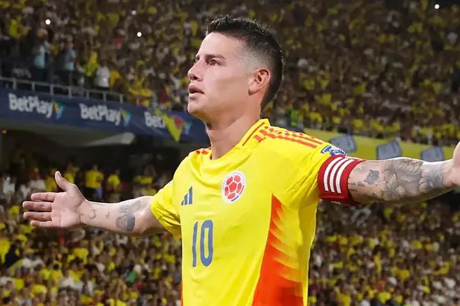 हिगुइता: कोलंबिया में रोनाल्डो की स्थिति की तुलना मेस्सी और माराडोना से की जा सकती है