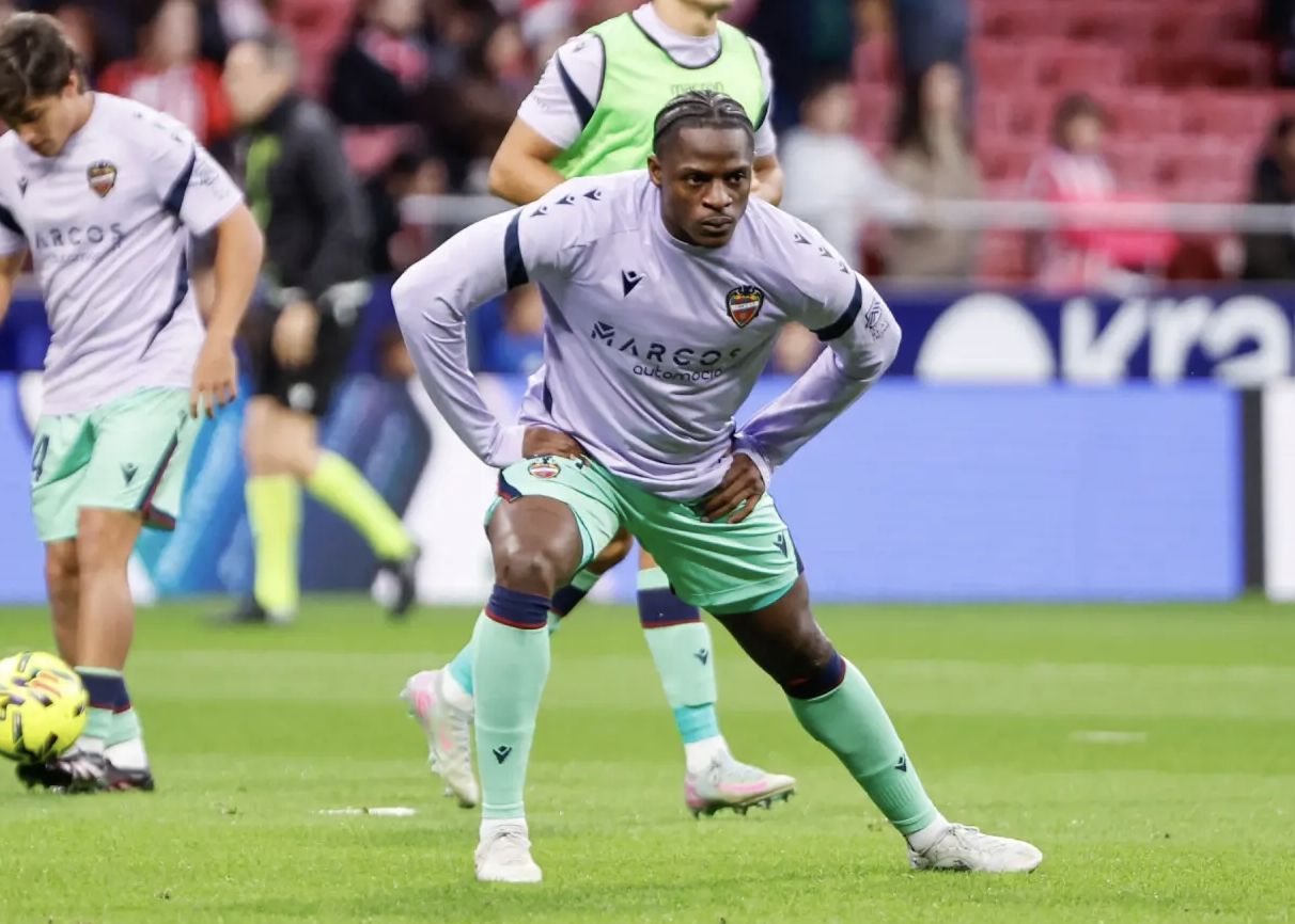 अयोन: भले ही स्पेन के राष्ट्रपति मुझे व्यक्तिगत रूप से आमंत्रित करने आएं, मैं कैमरून के लिए खेलना चुनूंगा