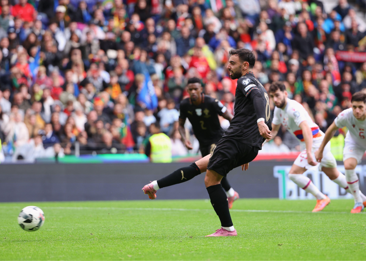 आर्मेनिया के विरुद्ध बी फ़ीस के लिए पूर्ण गेम आँकड़े: 3 गोल, 8 कुंजी पास, 2 इंटरसेप्शन